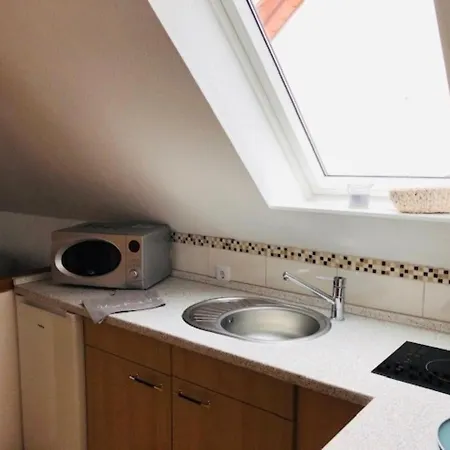 아파트 Ferienwohnung In Der Innenstadt, 1 - #a33107 *